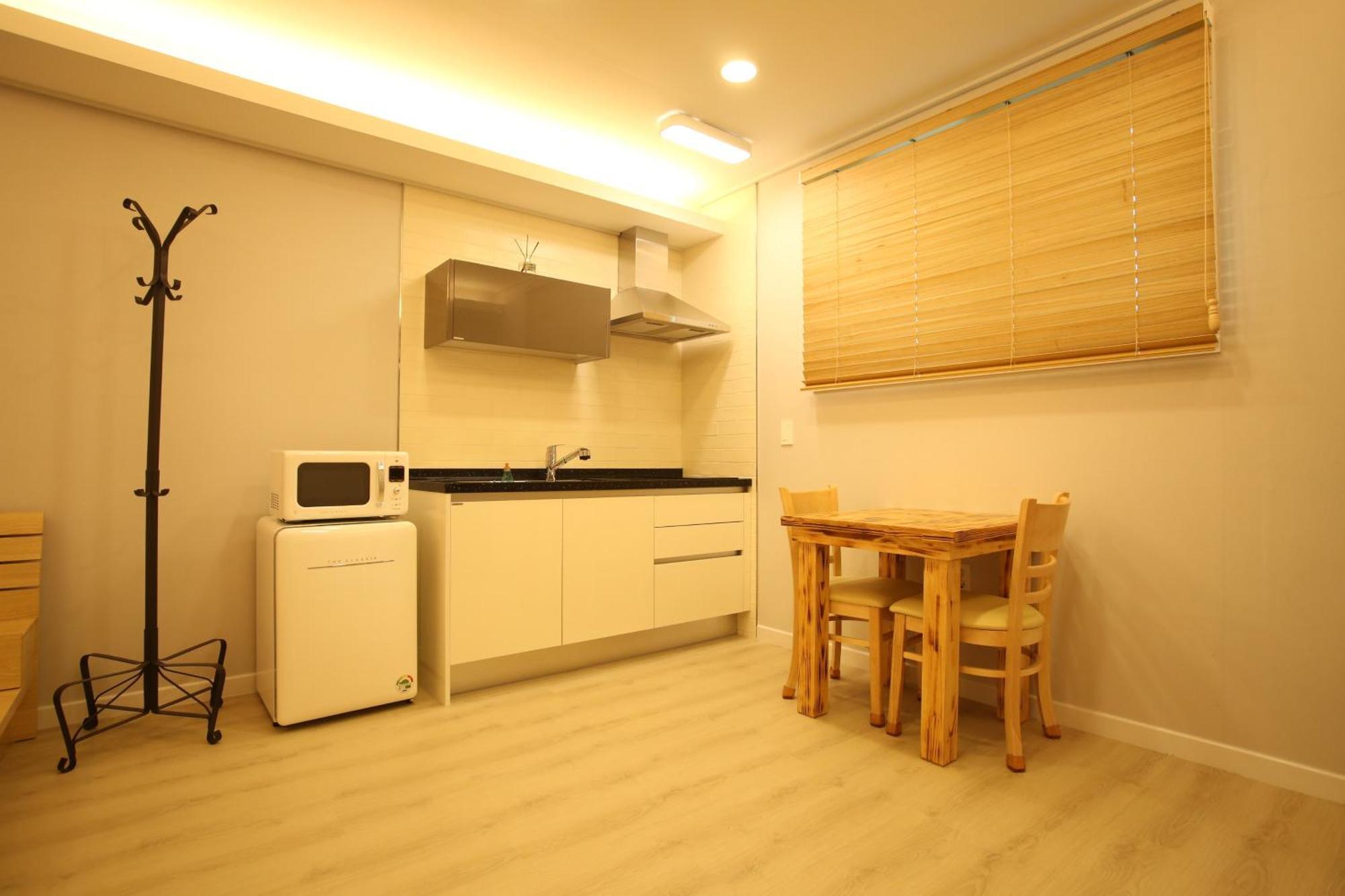 Daecheon Golden Rose Pension Boryeong Exterior photo